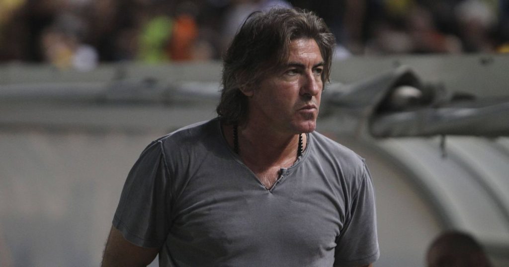 Iran Esteghlal Raja Casablanca - Official: Sá Pinto dismissed in Iran