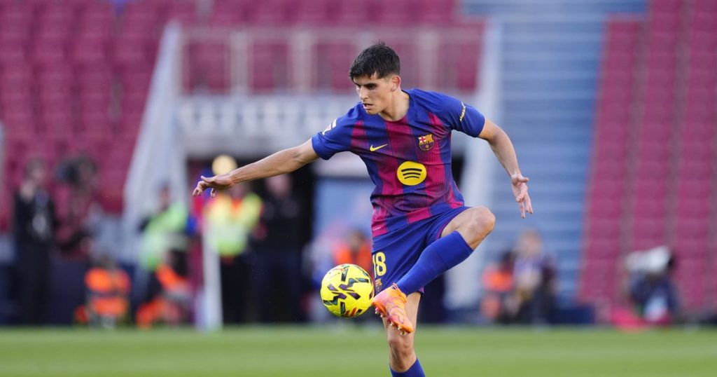 Barcelona Paolo Maldini - Maldini Surprises Barcelona Defender with Special Birthday Gift