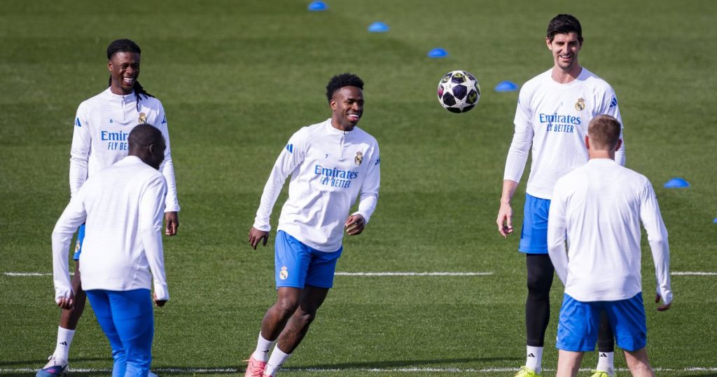 Real Madrid Benfica This - Real Madrid has five absences for the match against Benfica