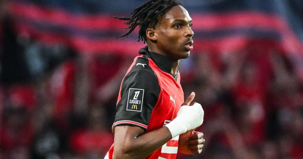 Liverpool Habib Beye - Liverpool's €60M Signing Suffers Serious Injury