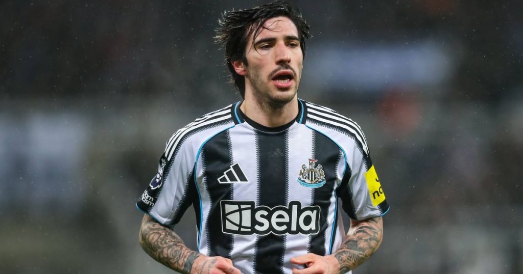 Manchester United Sandro Tonali - Manchester United enters the race for Newcastle midfielder