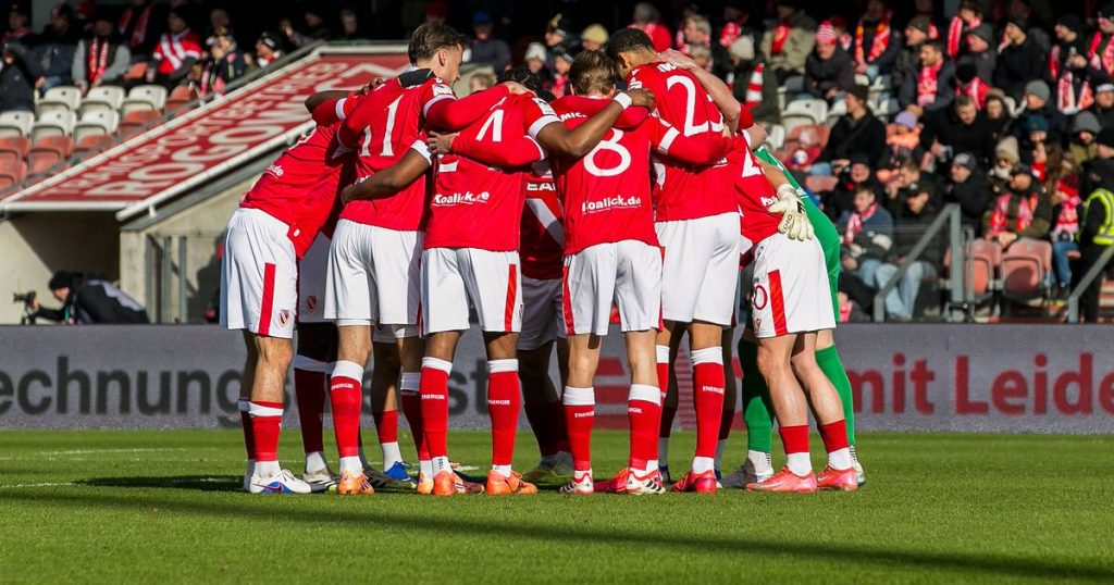 During the Energie Cottbus - Controversy: The nets shook at 90+8, but the referee did not award a goal (video)