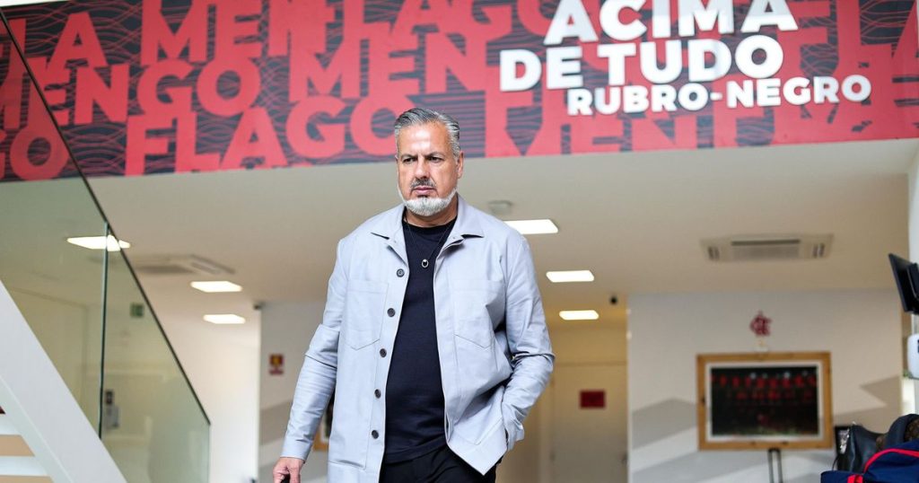 Crisis Escalates Fans Protest - Flamengo's Crisis Escalates as Fans Protest: 'Incompetent Boto'