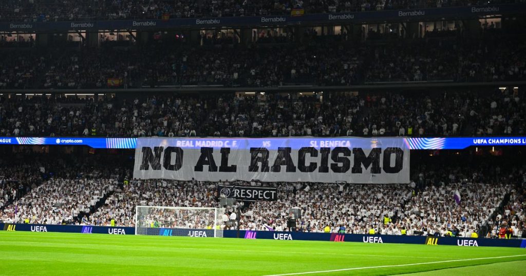 Prestianni Incident Real Madrid - After Vinícius-Prestianni Incident, Bernabéu Displays Banner Against Racism (Photos)