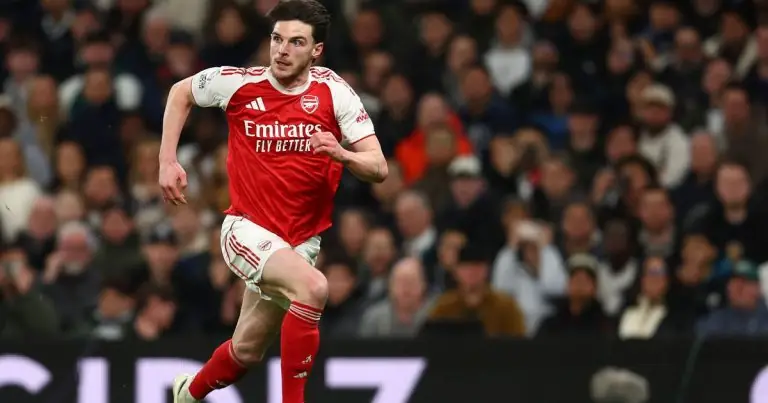 Tottenham Arsenal - Tottenham Fan Uses Photo of Declan Rice's Wife to Taunt Player