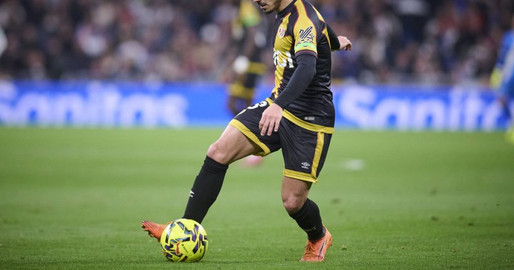 Rayo Vallecano Estadio de Vallecas - Rayo Vallecano-Oviedo postponed due to poor pitch conditions