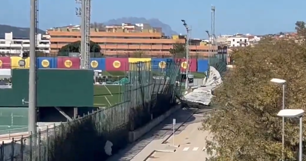 Barcelona Sports City - Strong Winds Cause Damage at Barcelona's Sports City (Videos)