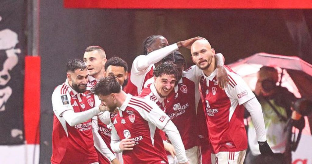 Endless Crisis Marseille Defeated - Endless Crisis: Marseille Defeated in New Coach's Debut