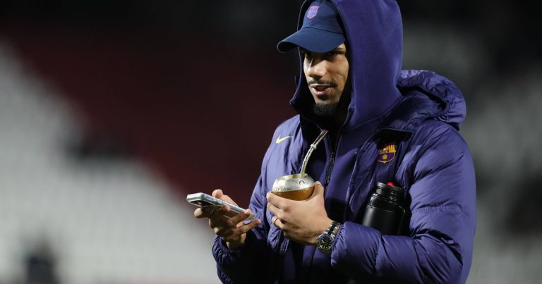 Barcelona Mundo Deportivo - ‘My wife started crying: ‘They are wishing death on our daughters’
