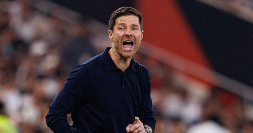 Liverpool Xabi Alonso - Bombshell at Liverpool! Xabi Alonso set to succeed Slot