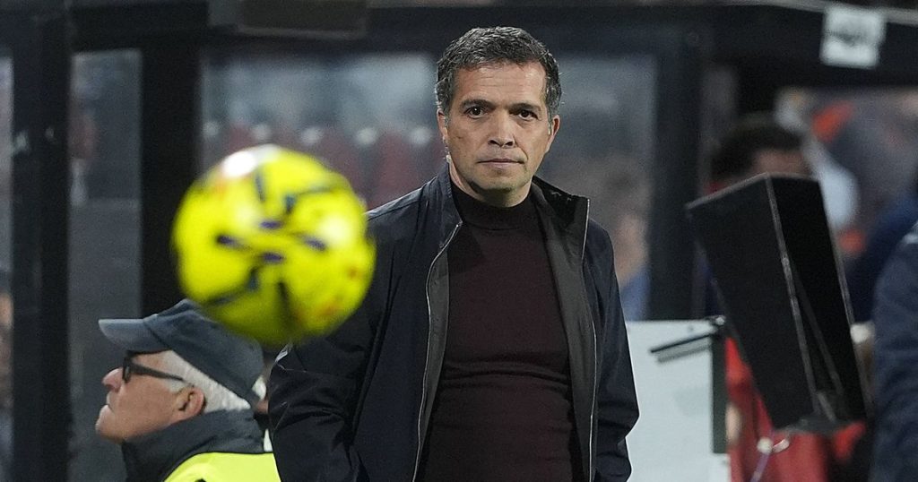 Simeone This Although the - La Liga: Luís Castro among nominees for Coach of the Month alongside Flick and Simeone