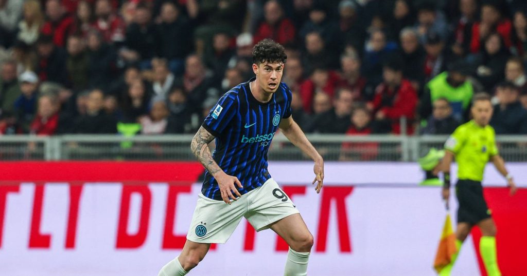Barcelona As the - Market: Barcelona could reach 50 million euros for Inter defender