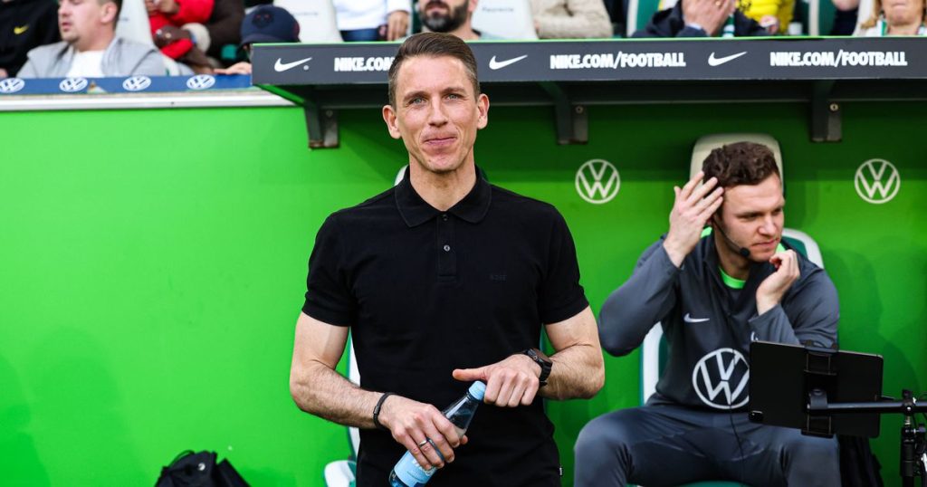 Daniel Bauer The Wolves - Official: Wolfsburg fires second coach of the season
