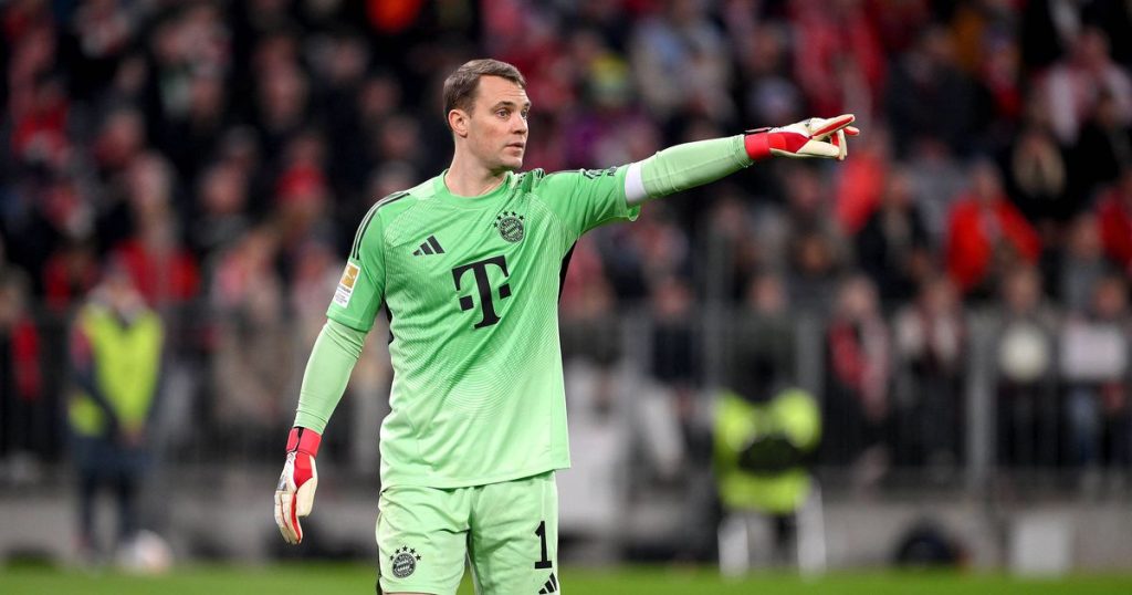 Manuel Neuer Jonas Urbig - Bad news for Bayern: Neuer suffers new injury