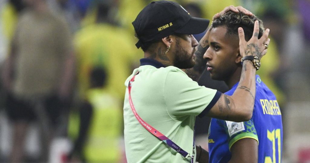 Real Madrid World Cup - Neymar and Rodrygo's Drama: 'My 10, my boy, my heir...'