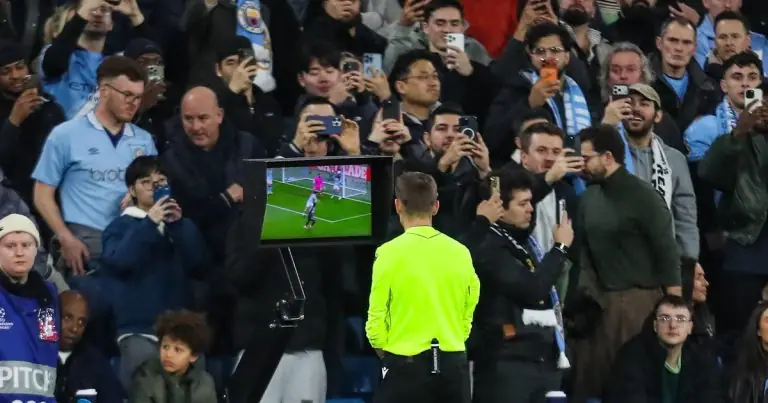 Football Supporters Association Thomas Concannon - VAR in the Premier League? English fans express a clear opinion
