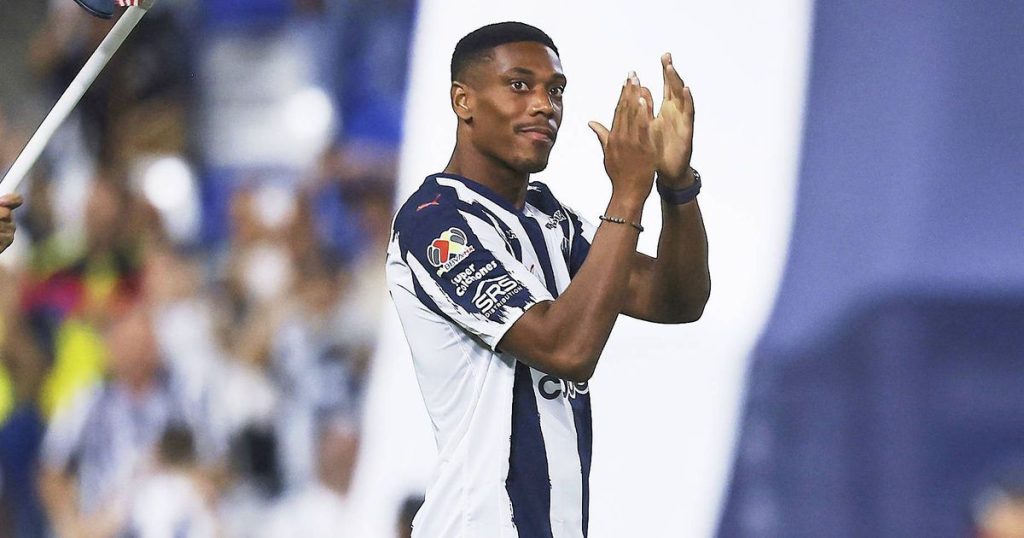 Or Contender Career This - Once a Ballon d'Or Contender, Anthony Martial Hits New Low in Career