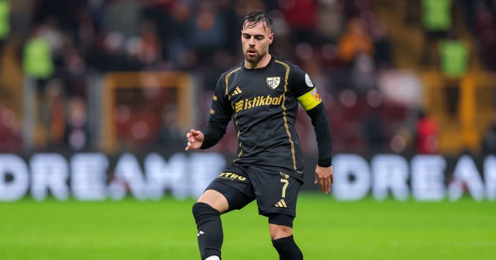 Turkey This Miguel Cardoso - Portuguese player considers returning home if conflict escalates in Turkey