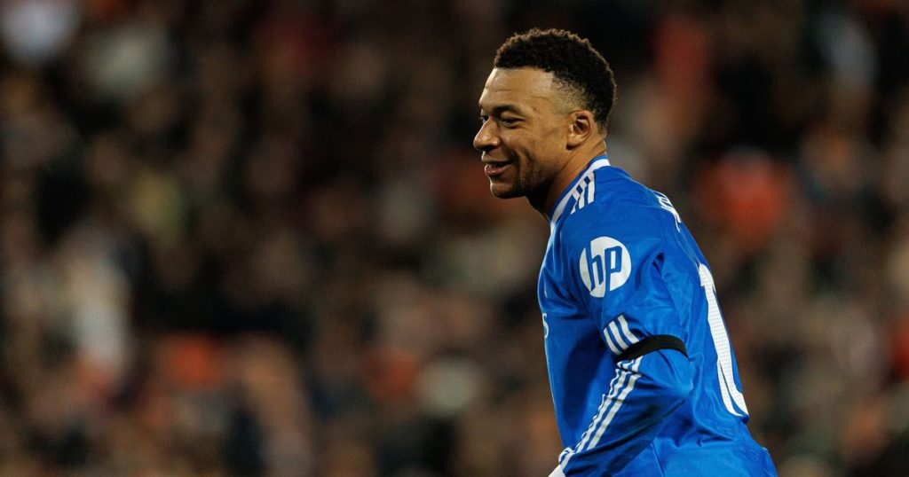 Fantastic Gesture Real Madrid - Fantastic Gesture from Mbappé: Frenchman Remembers His Cameroonian Roots