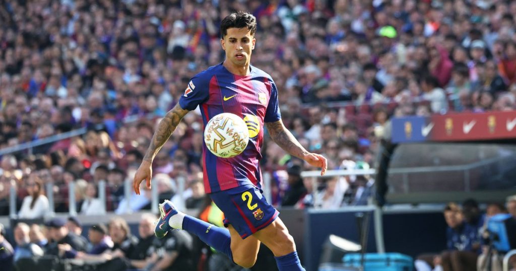 Sell Cancelo Barcelona The - Al Hilal Sets Price to Sell Cancelo to Barcelona