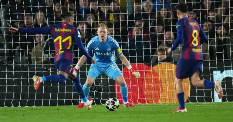 Barcelona La Liga - Barcelona Demolishes Newcastle