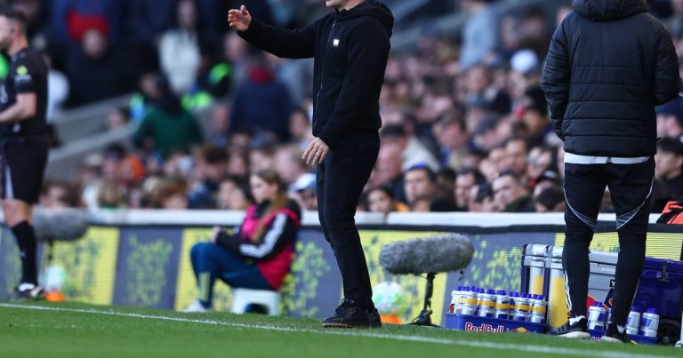Marco Silva Returns Condemns Florentino - Marco Silva Returns to Victory and (Almost) Condemns Florentino and Edwards to Relegation