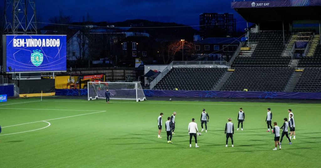 Sporting Former Danish - Bendtner warns Sporting: "Bodo? It's freezing cold and the locker room is ridiculous"