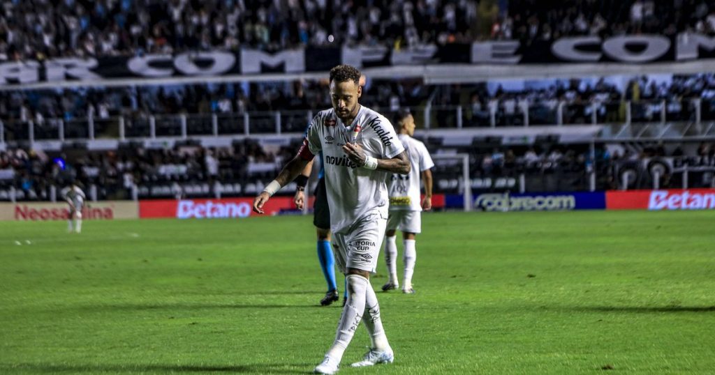 FC Porto Defender He Must Go - FC Porto Defender: "Neymar? He Must Go and They Must Run for Him"