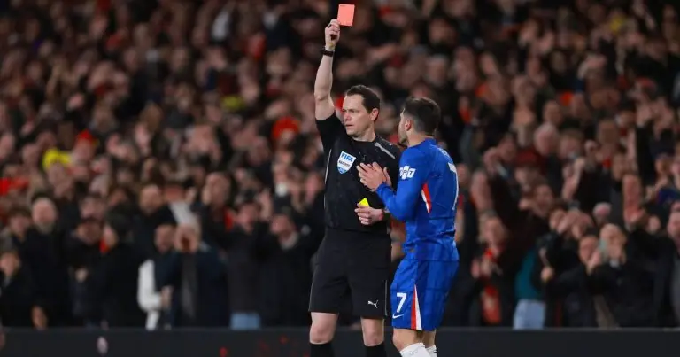 After Pedro Neto Red Card - After Pedro Neto's Red Card, Chelsea Coach Criticizes Indiscipline