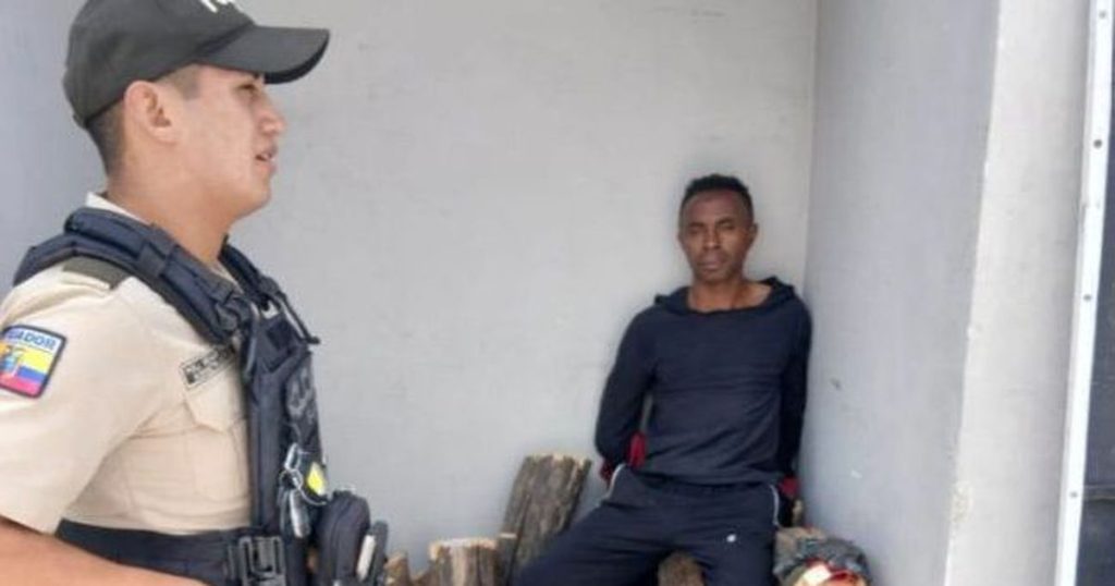 Christian Lara Pablo Lastra - [EN] Ex-internacional equatoriano detido por tentativa de roubo (vídeo)