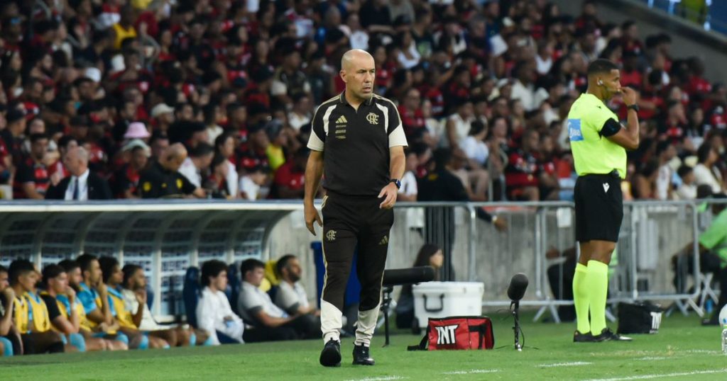 Leonardo Jardim Fluminense de - [EN] «Poderíamos ter marcado três ou quatro golos até aos 35 minutos»