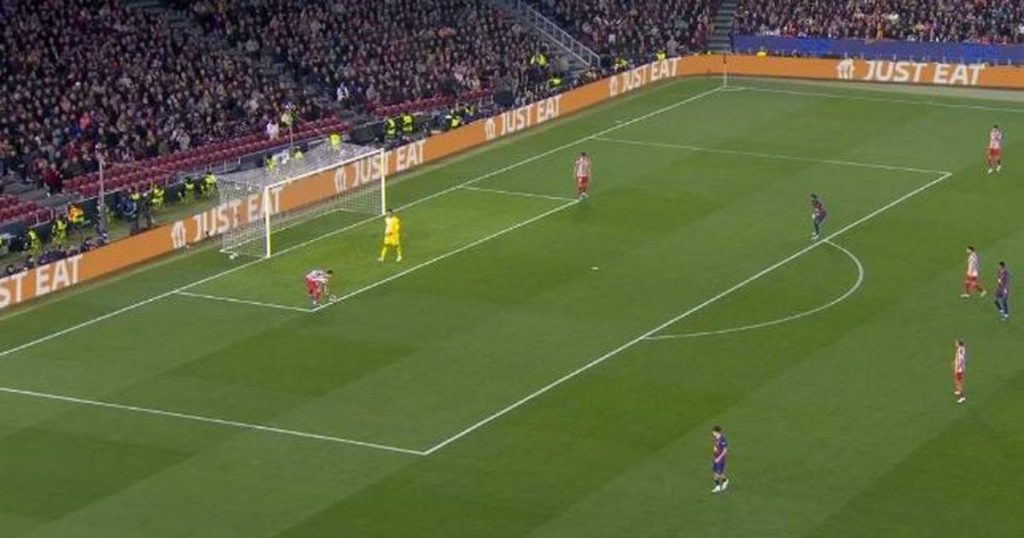 Barcelona Christian Dingert - [EN] Barcelona pondera queixa à UEFA após arbitragem polémica