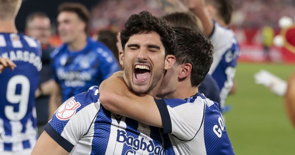 Real Sociedad Pellegrino Matarazzo - [EN] Gonçalo Guedes jogou final da Taça do Rei com um dedo partido