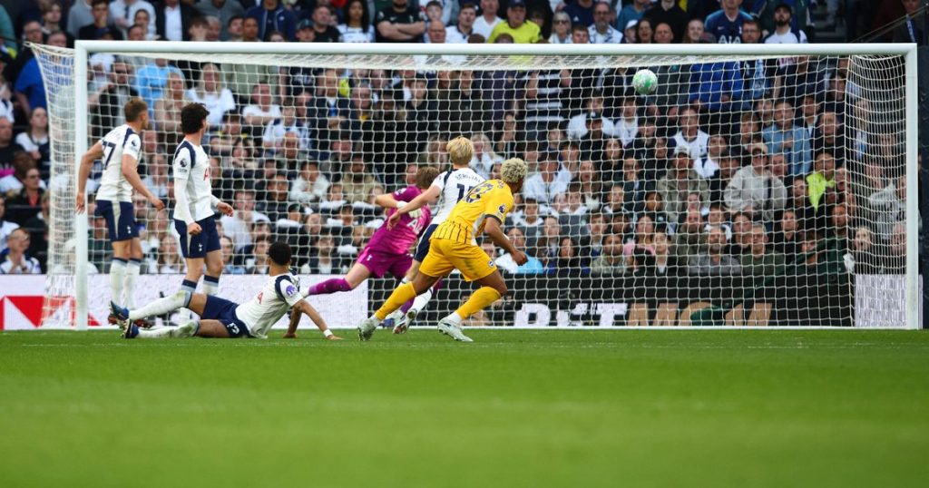 Tottenham De Zerbi - [EN] Tottenham deixa escapar vitória aos 90+5' e continua em zona de descida