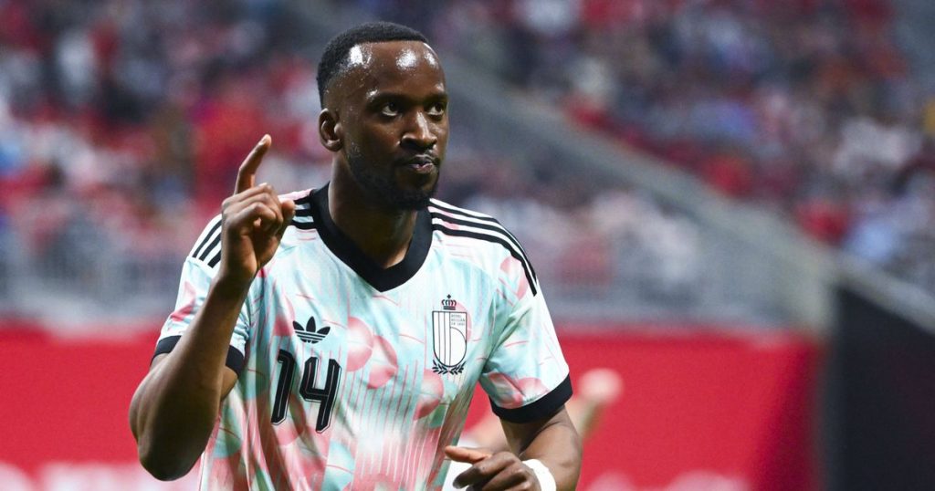 Sporting Dodi Lukebakio Benfica - [EN] Lukebakio em 'mano a mano' com adversário do Sporting