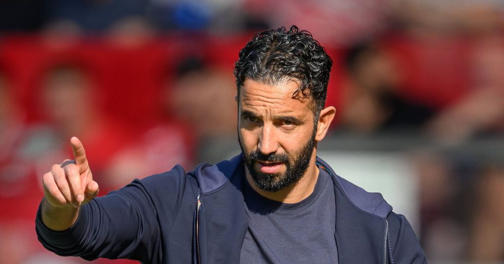 Ruben Amorim Manchester United - [EN] SONDAGEM: qual deve ser o próximo passo de Ruben Amorim?