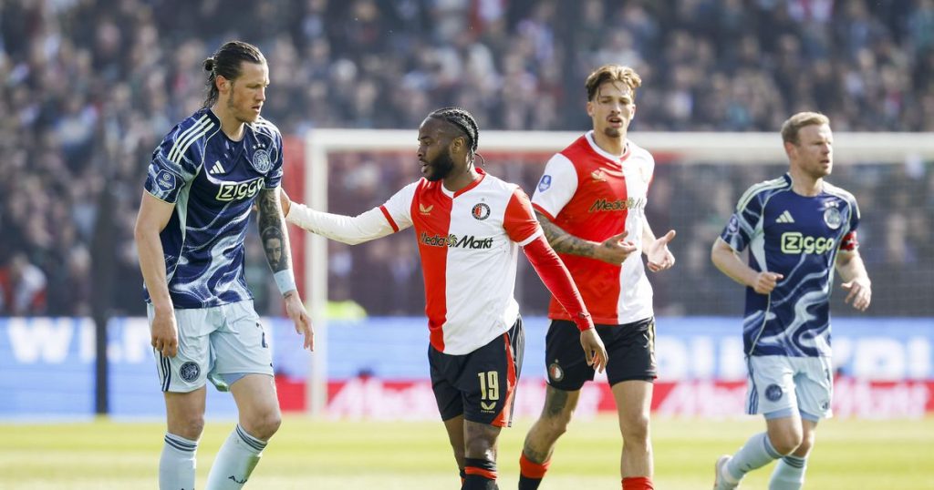 Raheem Sterling Feyenoord de - [EN] Outrora futebolista de 160 milhões de euros, agora «nem corre»