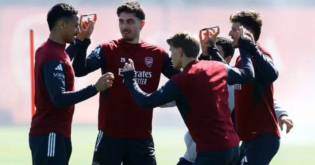 Arsenal Sporting - [EN] Mão cheia de ausências no treino do Arsenal antes da receção ao Sporting
