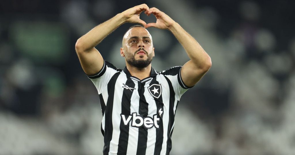 Arthur Cabral Benfica - [EN] VÍDEO: não foi por lances destes que Arthur Cabral não deixou saudades no Benfica