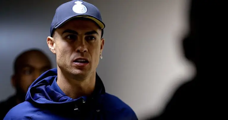 Cristiano Ronaldo Al Nassr - [EN] O esforço de Cristiano Ronaldo para falar árabe com os fãs (vídeo)