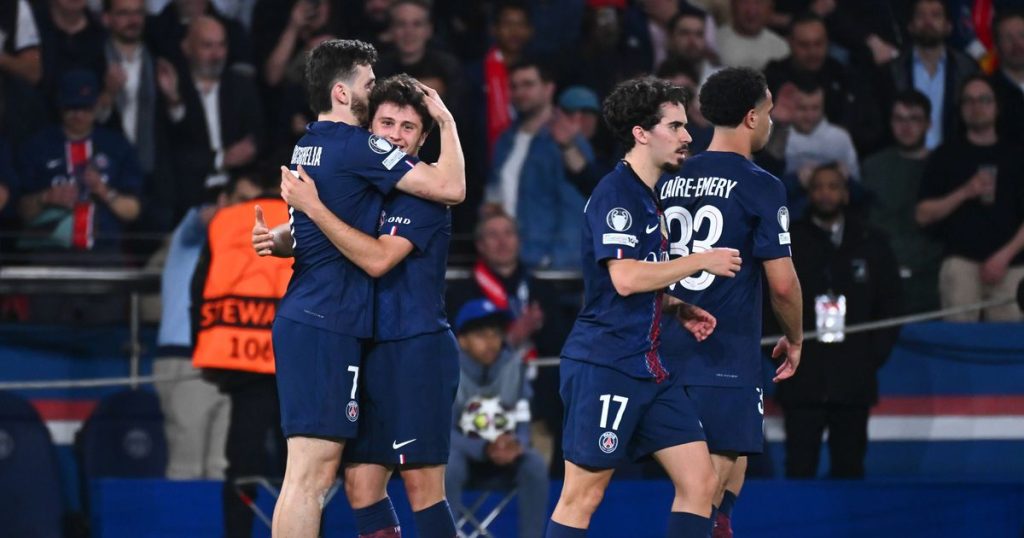 Kvaratskhelia Magia de PSG - [EN] VÍDEO: assistência brilhante de João Neves para Kvaratskhelia