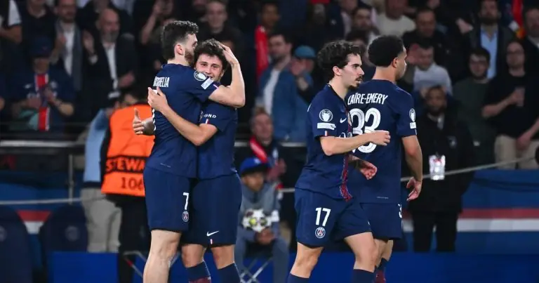 Kvaratskhelia Magia de PSG - [EN] VÍDEO: assistência brilhante de João Neves para Kvaratskhelia