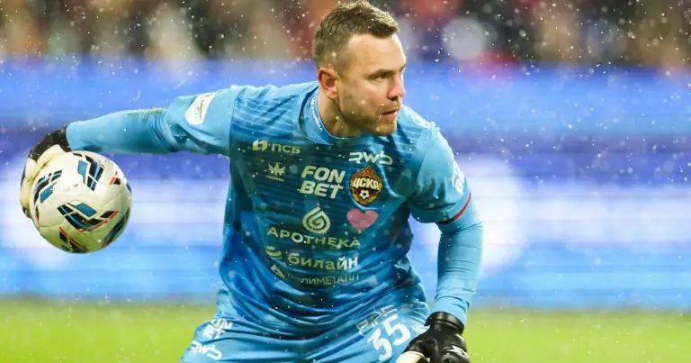 Igor Akinfeev PFC CSKA Moscow - [EN] Viu a glória em Alvalade e recebe homenagem aos 40 anos (vídeo)