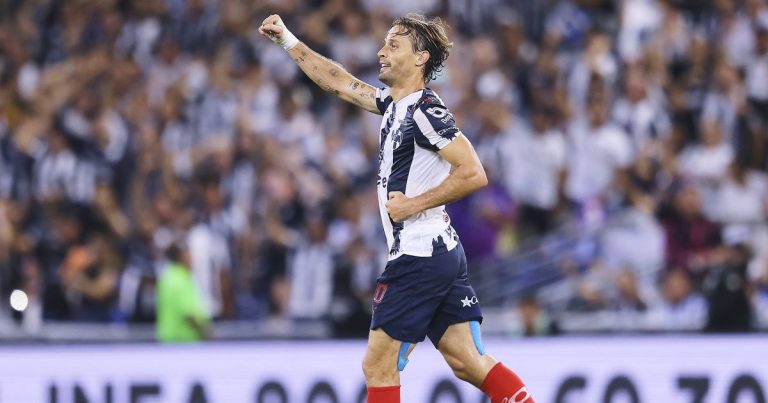Sergio Canales Racing de Santander - [EN] Mercado: foi treinado por Mourinho e deixa México para regressar a casa