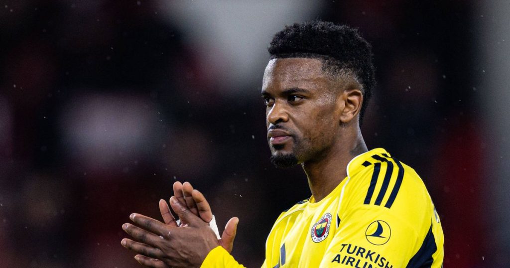 Depois de Benfica - [EN] Nélson Semedo comete penálti aos 120' e Fenerbahçe diz adeus à Taça