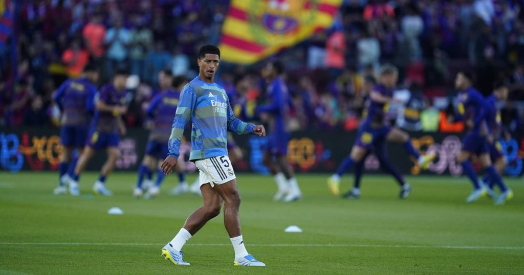 Camp Nou Barcelona - [EN] José Mourinho já ‘está’ em Camp Nou para o Barcelona-Real Madrid