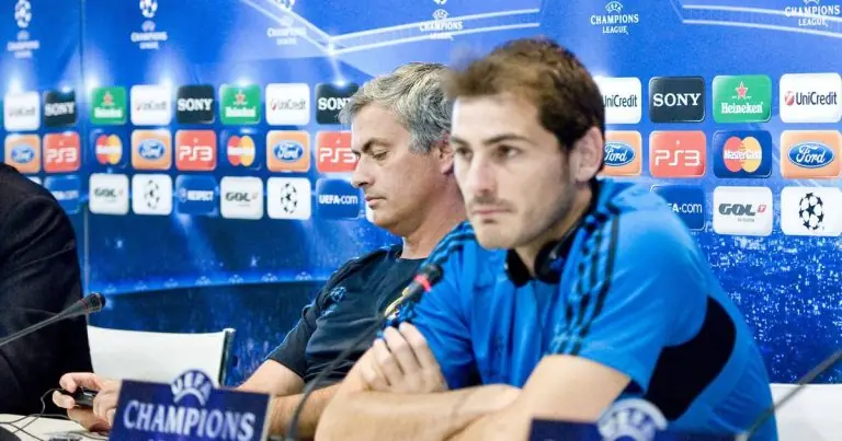 Mourinho de Real Madrid Num - [EN] Casillas não quer José Mourinho de regresso ao Real Madrid