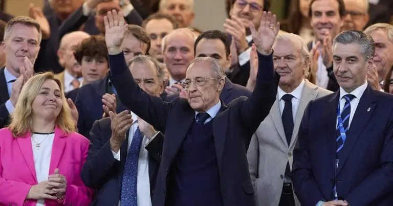 Espanhola de Real Madrid - [EN] Árbitros espanhóis exigem processo disciplinar contra Florentino Pérez