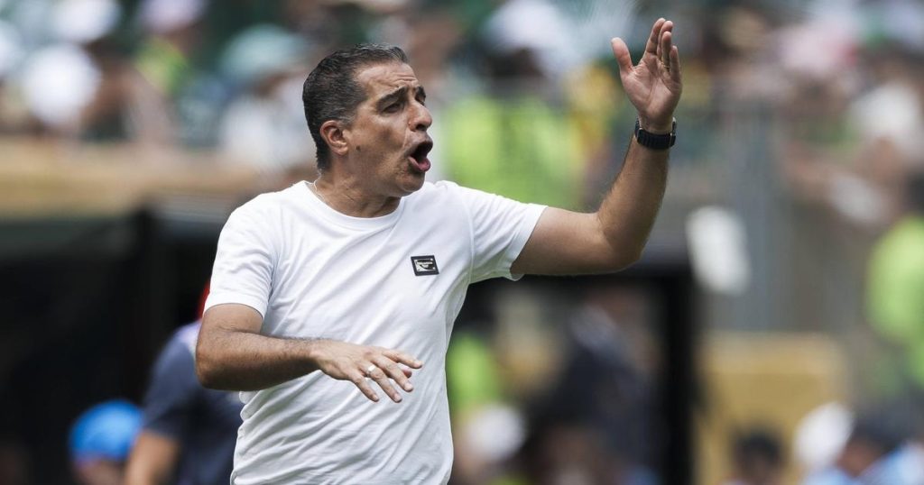 Renato Paiva Santos Laguna - [EN] Renato Paiva é o novo treinador do Santos Laguna