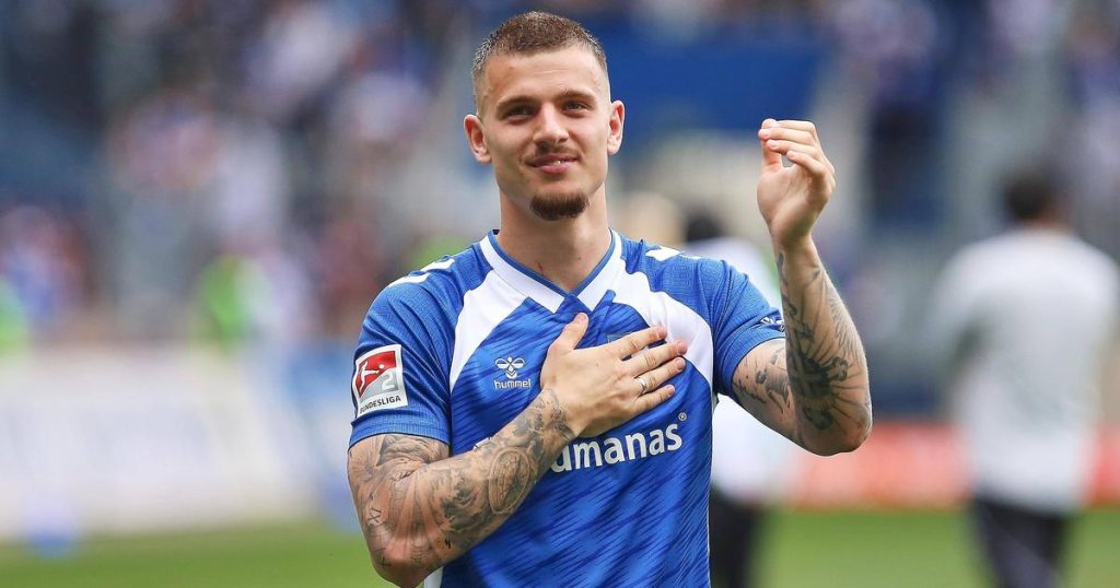 Mateusz Zukowski Lechia Gdansk - [EN] Era lateral, virou ponta de lança goleador e 'salvou' equipa da despromoção